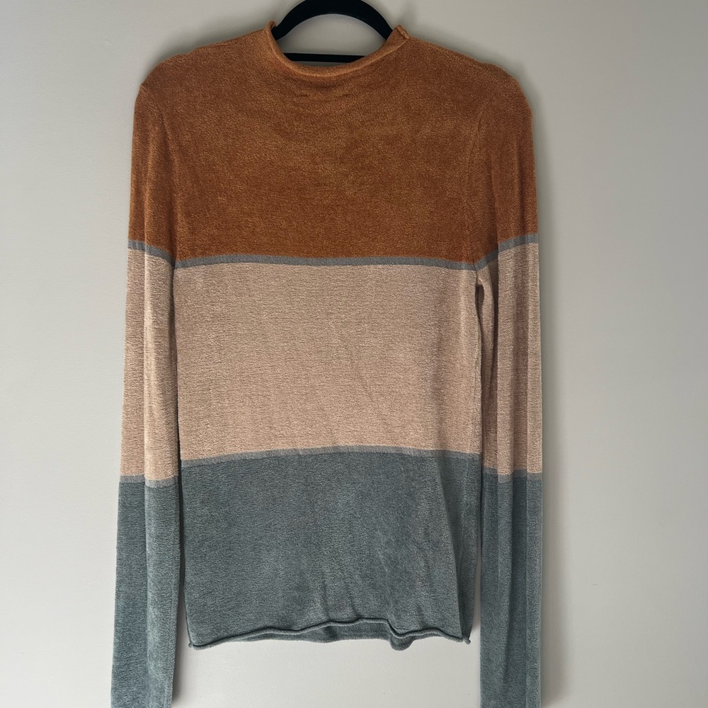 Chic Multicolor Block Sweater - Picture 3 of 3